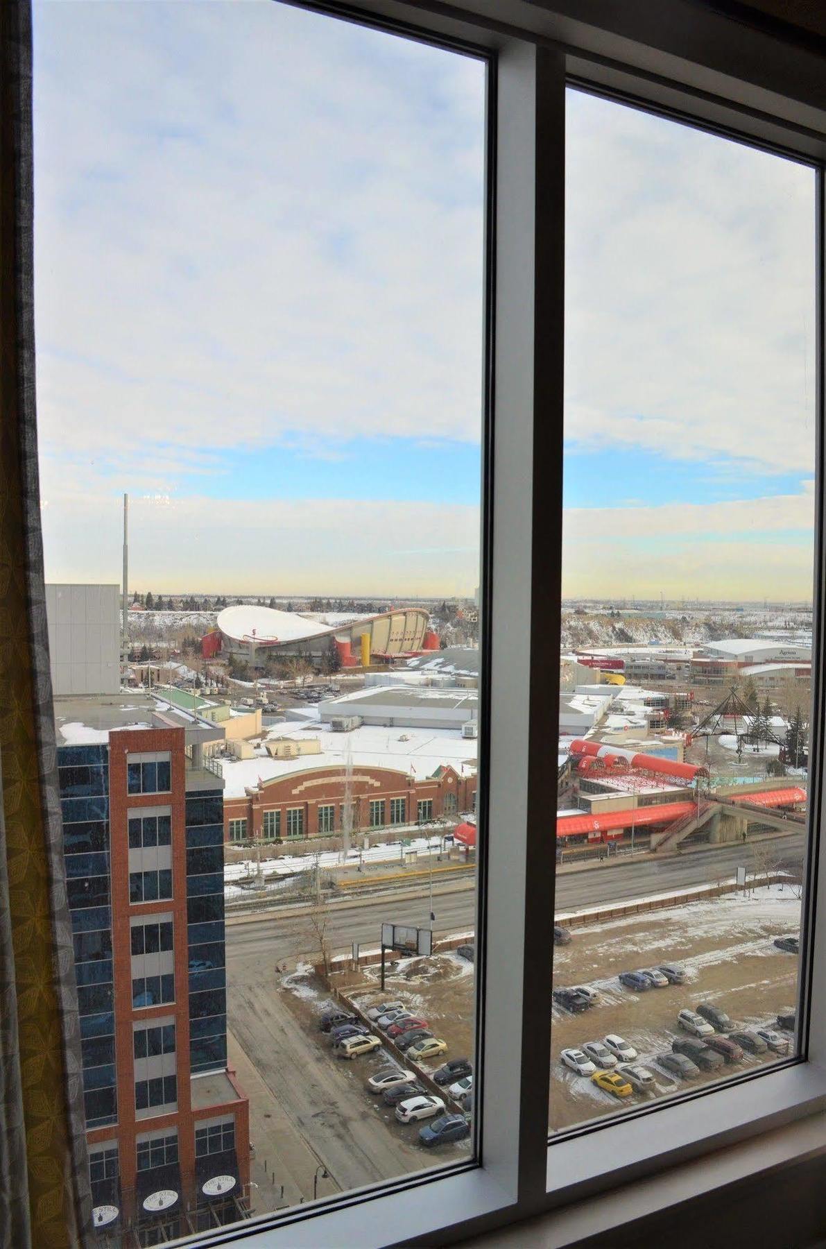 Executive Suites By Roseman - Alura Calgary Exterior photo